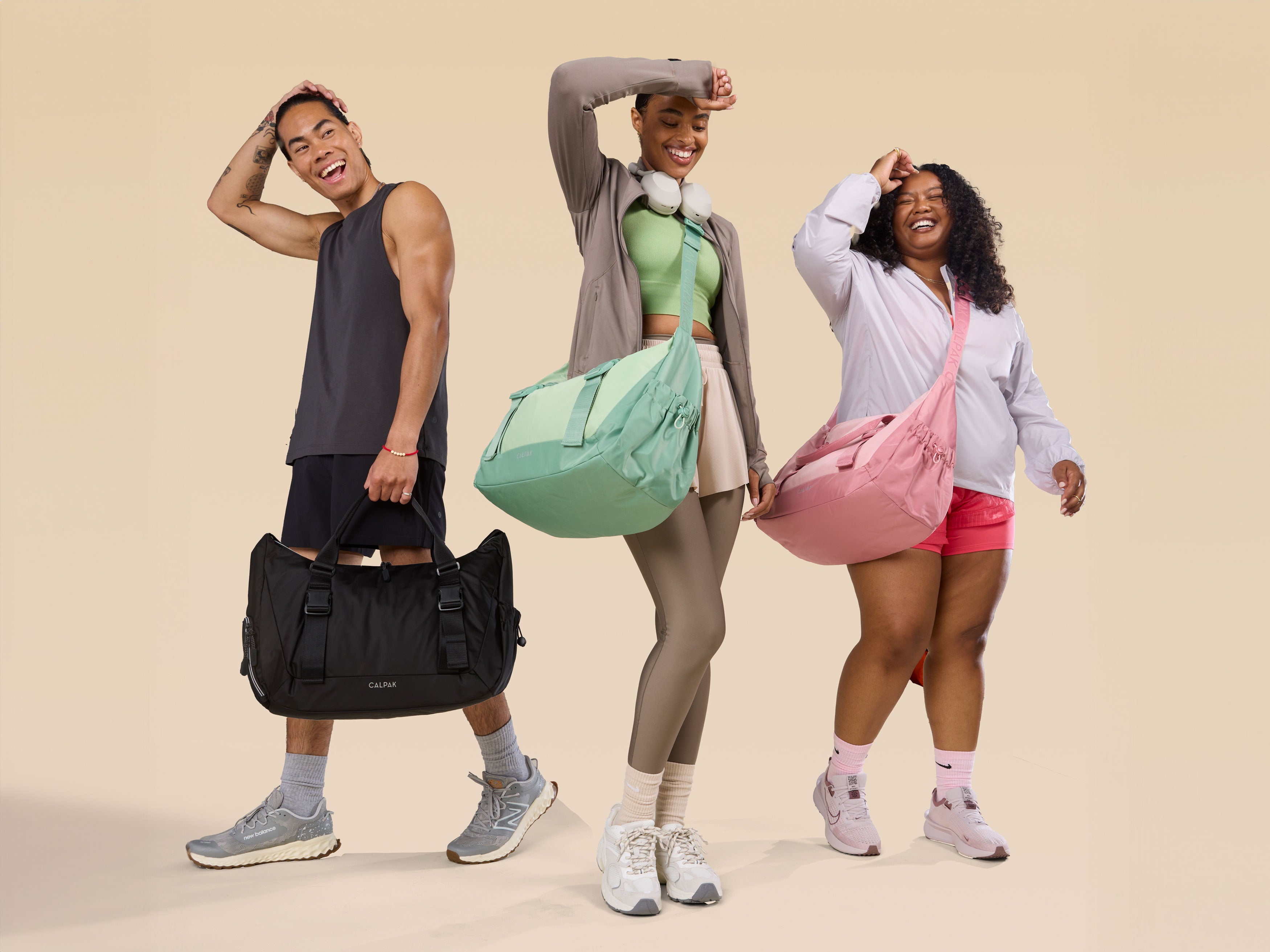 Gym Bags & Accessories | Gym Collection | CALPAK