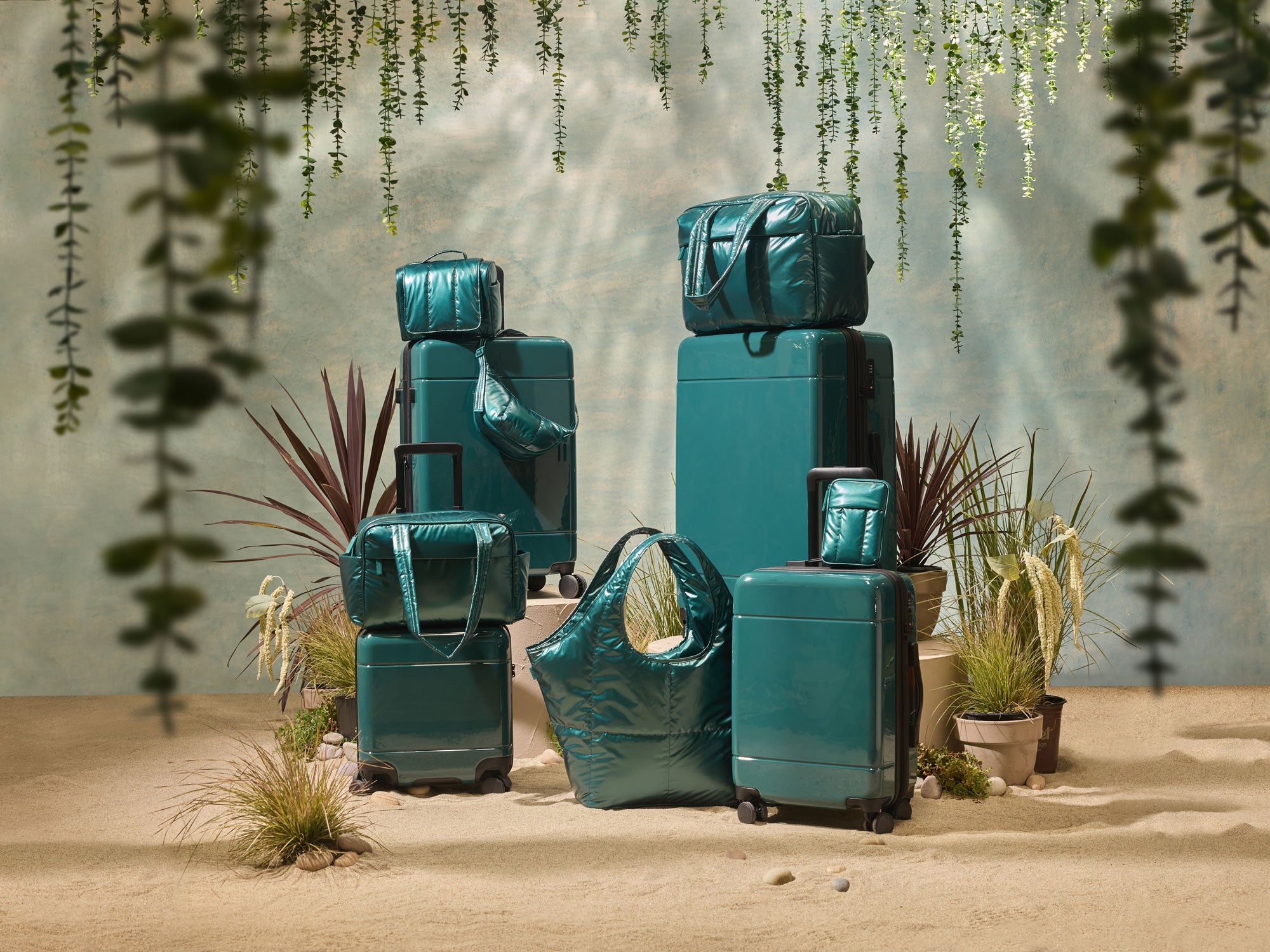 Summer Siren Season | CALPAK