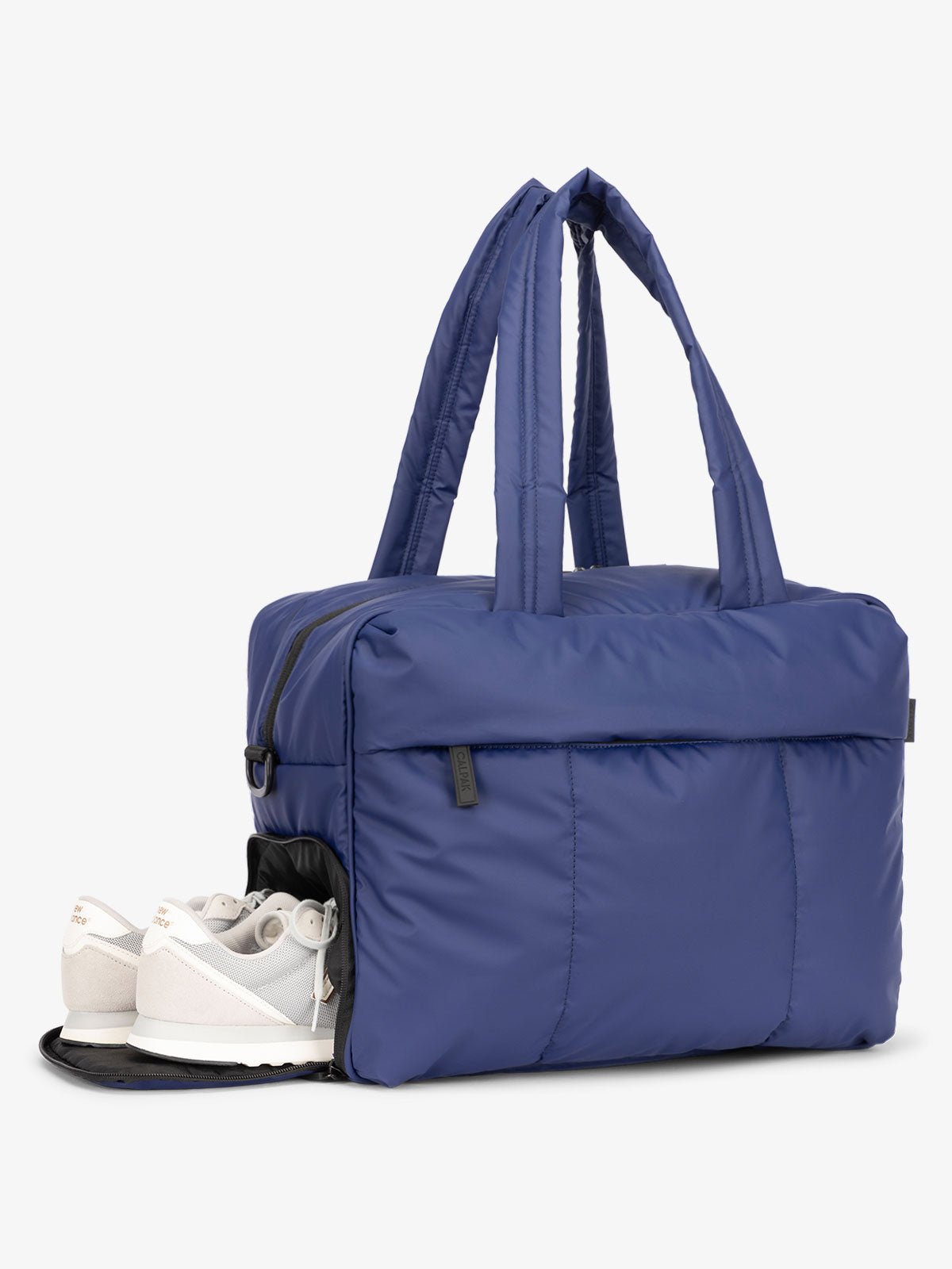 shoe compartment for Luka Duffel Bag in dark blue navy