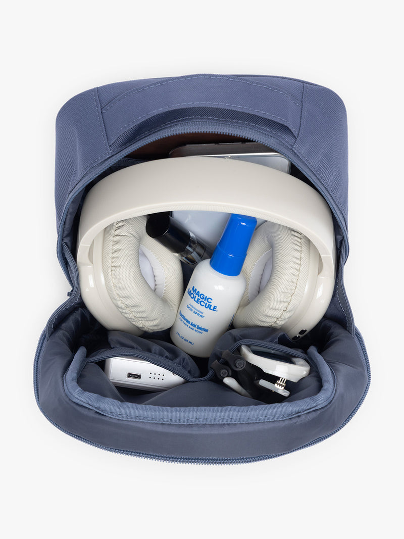 Items inside the CALPAK Everything Cube in dark blue Indigo