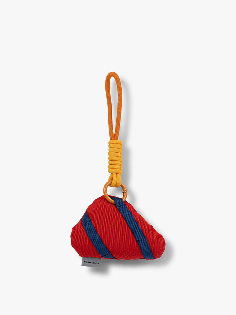 CALPAK Kids Pluffy Bag Charm pepperoni and cheese Pizza on red plush back view