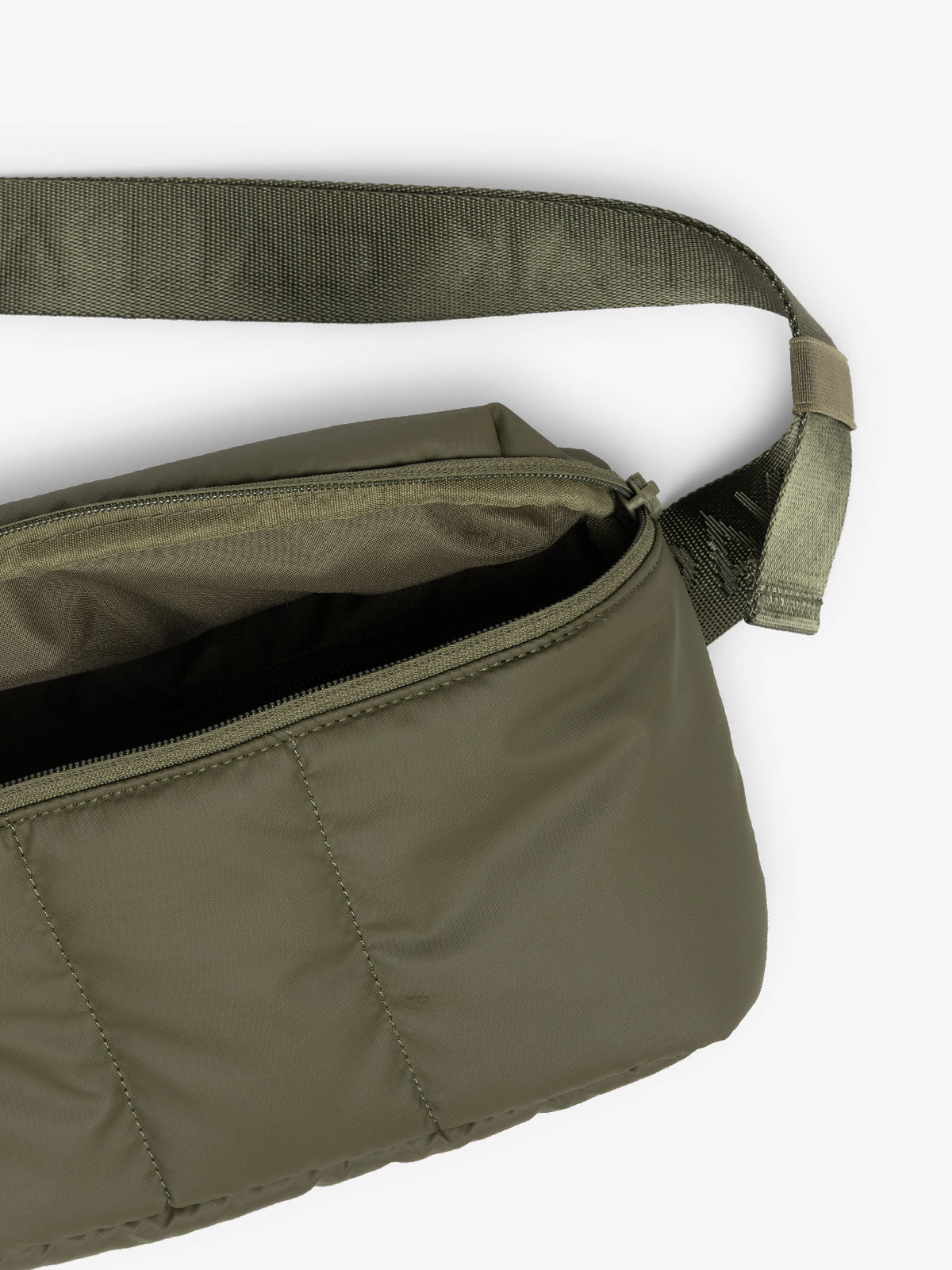 Luka Belt Bag in Pine | CALPAK