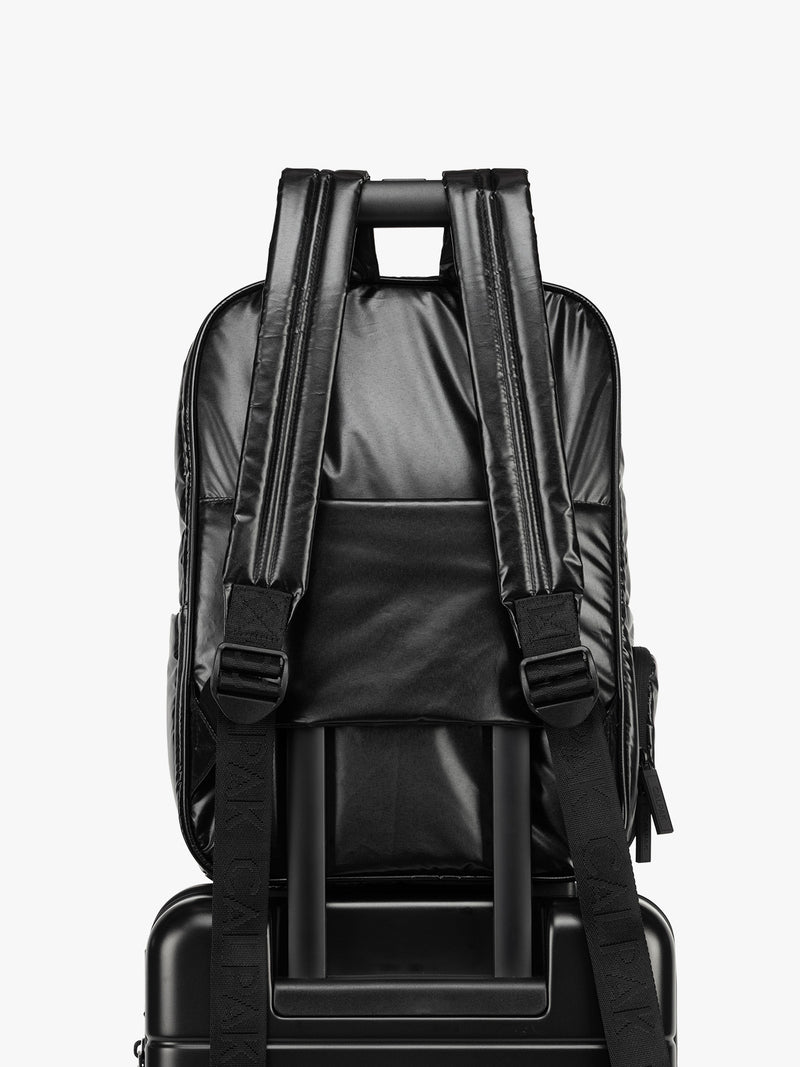 Trolley sleeve CALPAK Luka Backpack in Glazed Black
