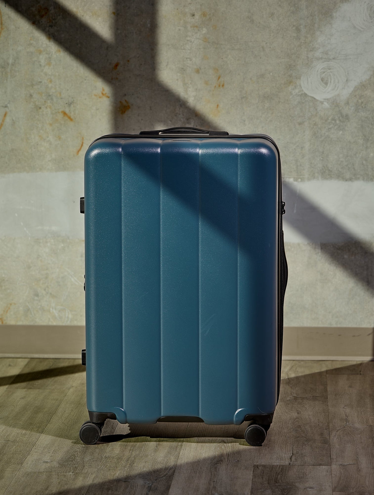 CALPAK Evry Large Luggage with dual-spinner wheels in pacific blue; LCO1028-PACIFIC
