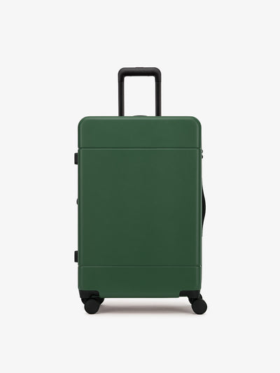 Hue medium 26 inch hardside luggage in emerald green; LHU1024-EMERALD