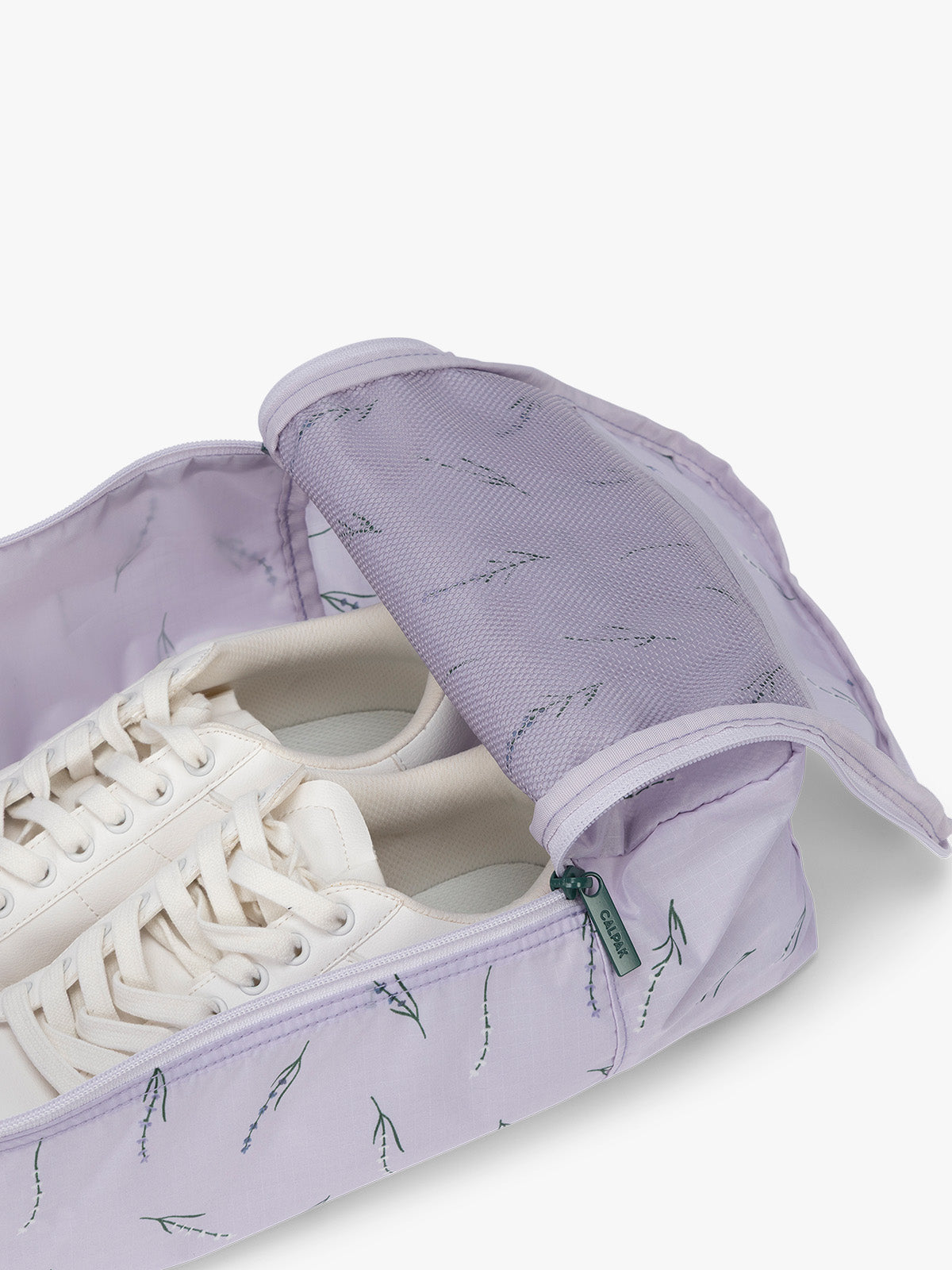 Mesh pocket of CALPAK Shoe Cubes (set of 2) in light purple lavender print in Lavender Bloom; KSB2001-LAVENDER-BLOOM