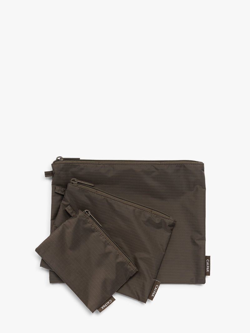 CALPAK Compakt ZIppered Pouch Set in brown Mushroom