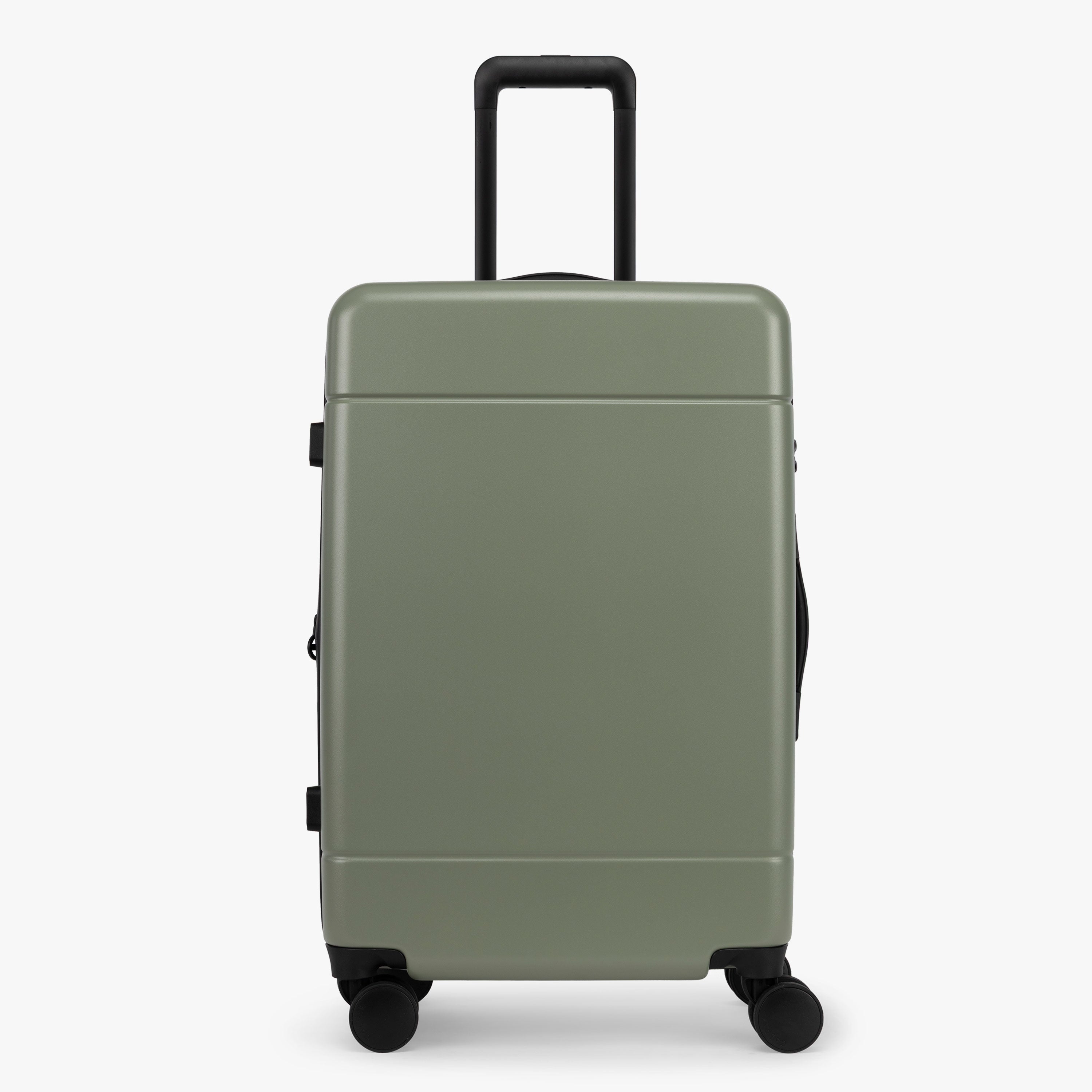 harupappa Hue Medium Luggage in Juniper | CALPAK