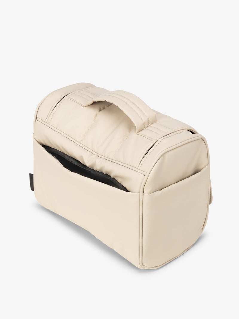 Luka Hanging Toiletry Bag in Oatmeal