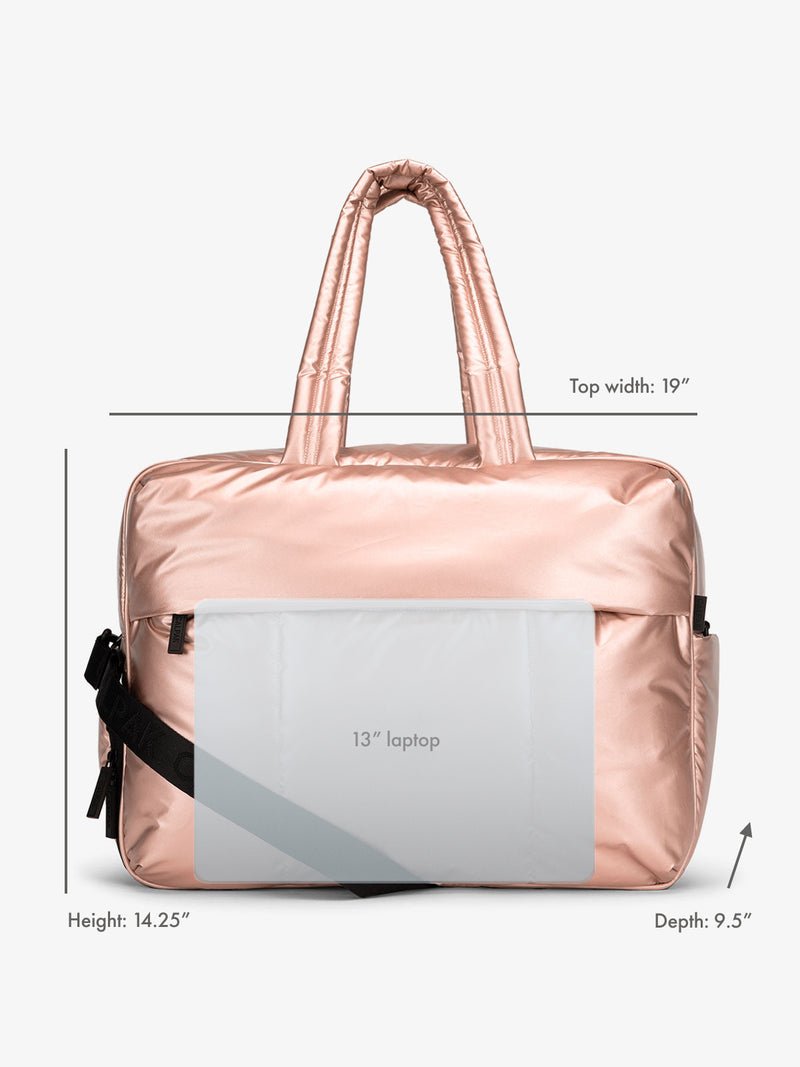 13" laptop overlay for size reference on CALPAK Luka Large Duffel in rose gold