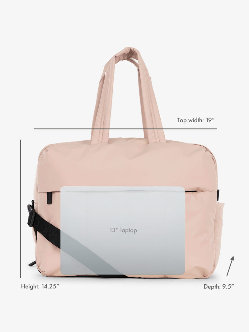 13" laptop overlay for size reference on CALPAK Luka Large Duffel in rose quartz