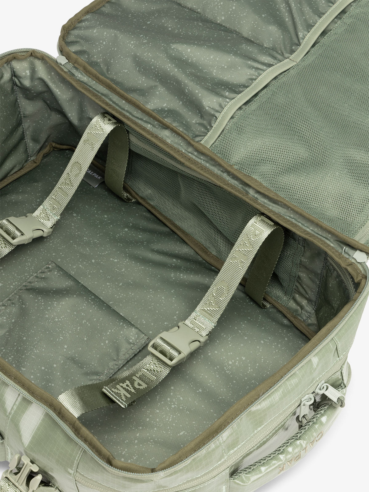 CALPAK large 26l backpack duffel with compression straps; BPH2201-JUNIPER