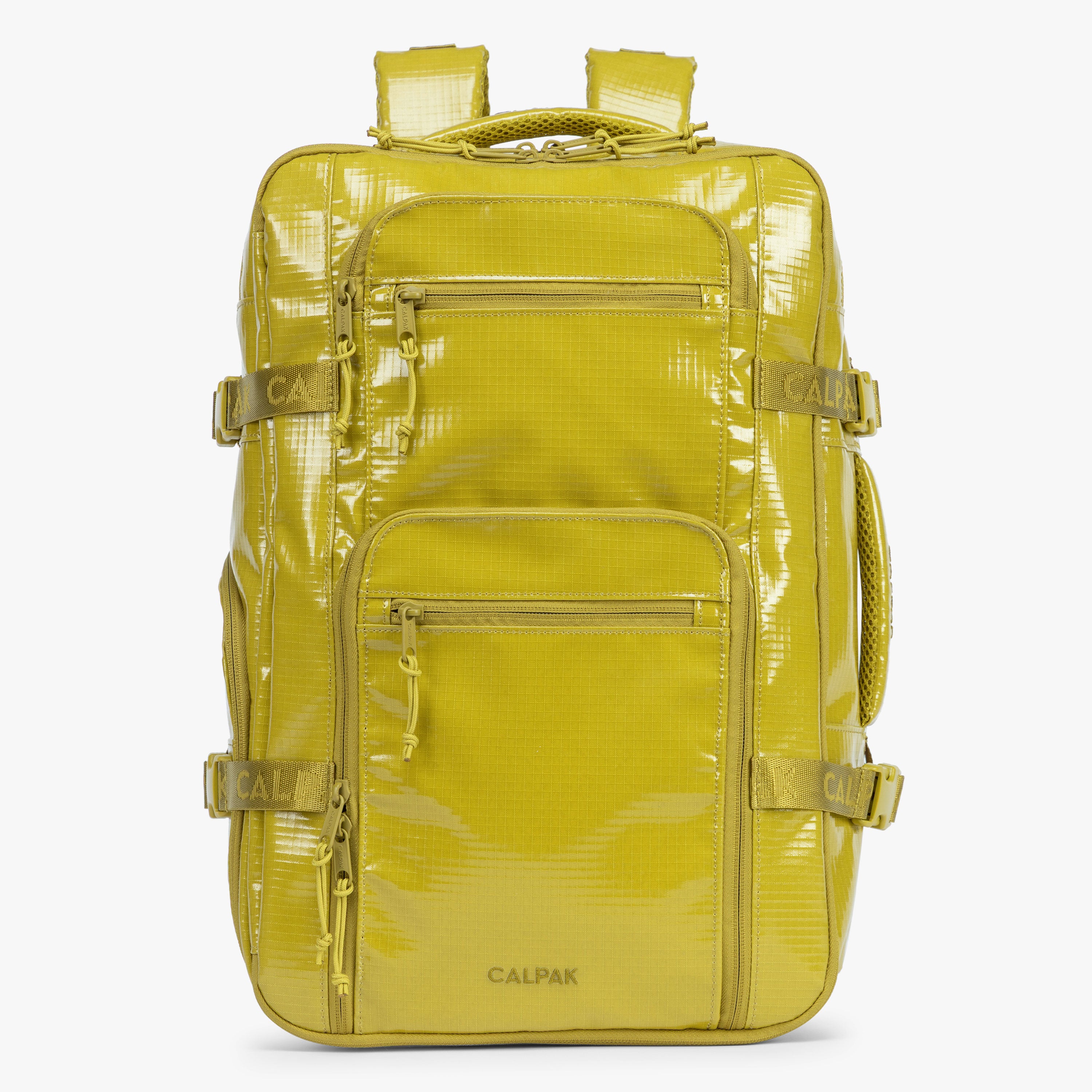 バルザック④ Terra 26L Laptop Duffel Backpack in Wasabi | CALPAK