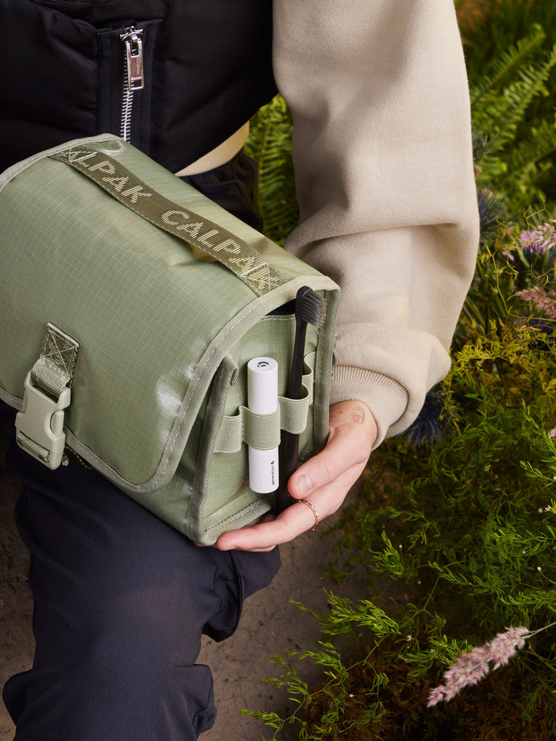 Terra Hanging Toiletry Bag- JUNIPER