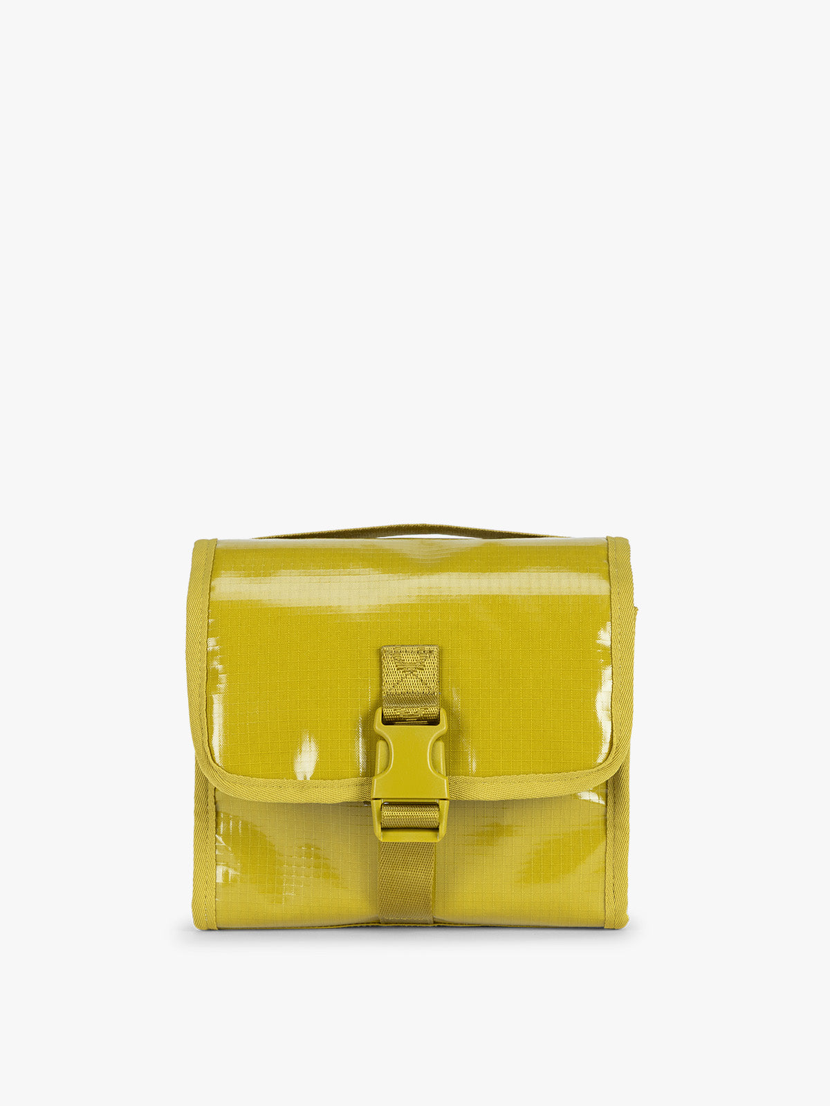 Terra Hanging Toiletry Bag in Wasabi | CALPAK