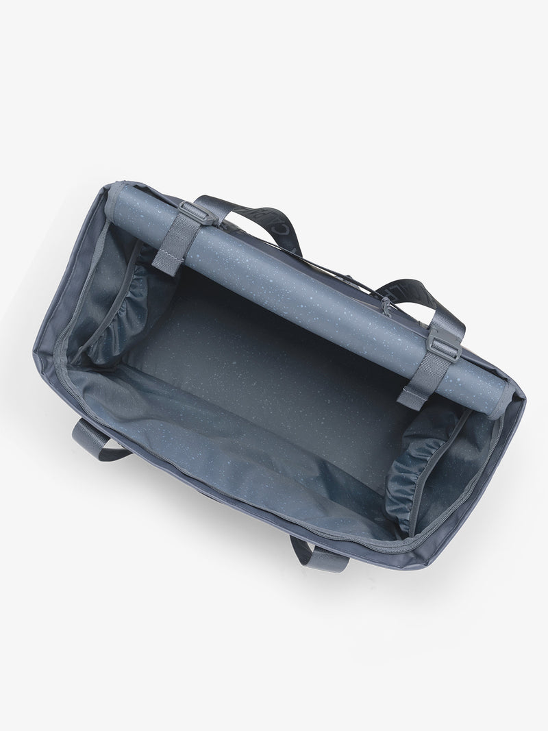 Terra 35L Water Resistant Zip Tote Bag in Indigo