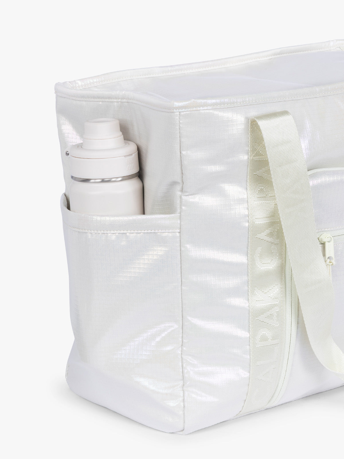 Terra 35L Water Resistant Zip Tote Bag in Moonbeam | CALPAK