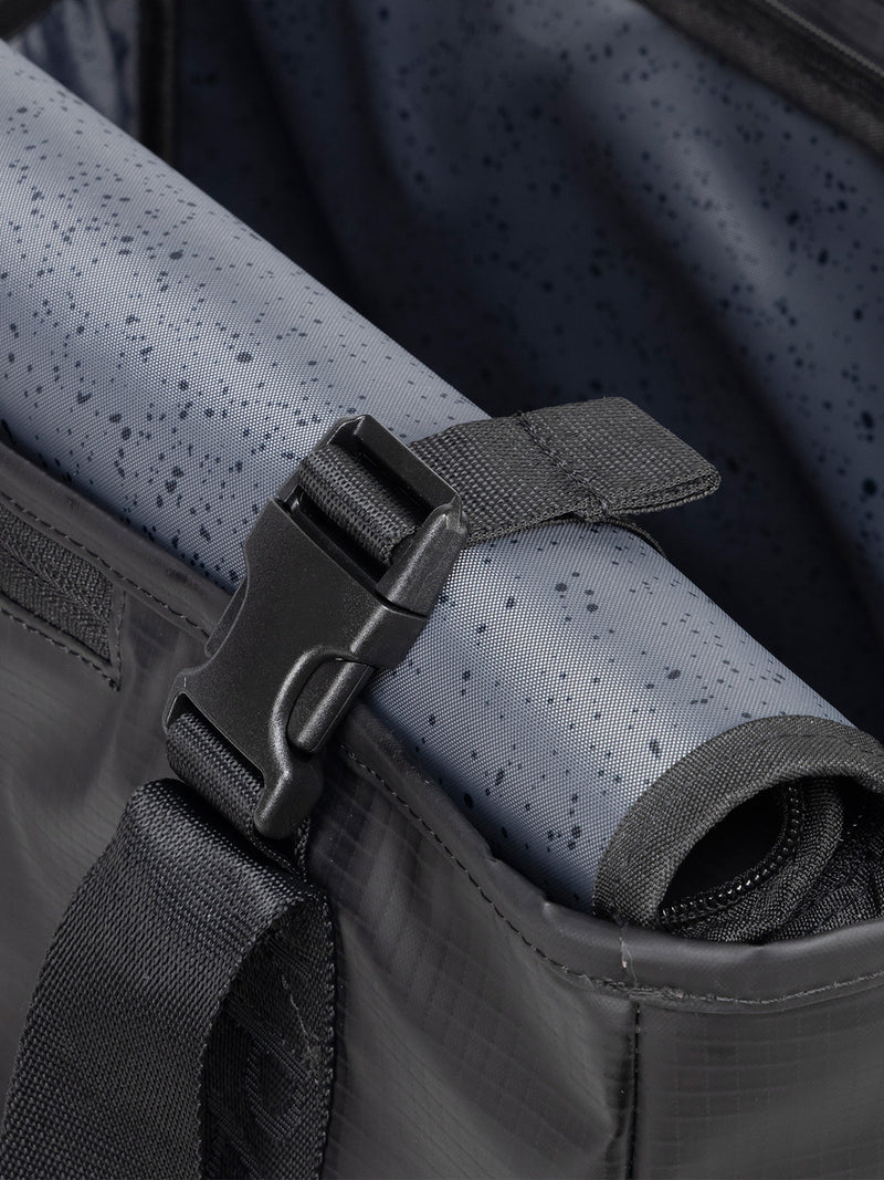 CALPAK Terra 35L Tote in black Matte Obsidian strap