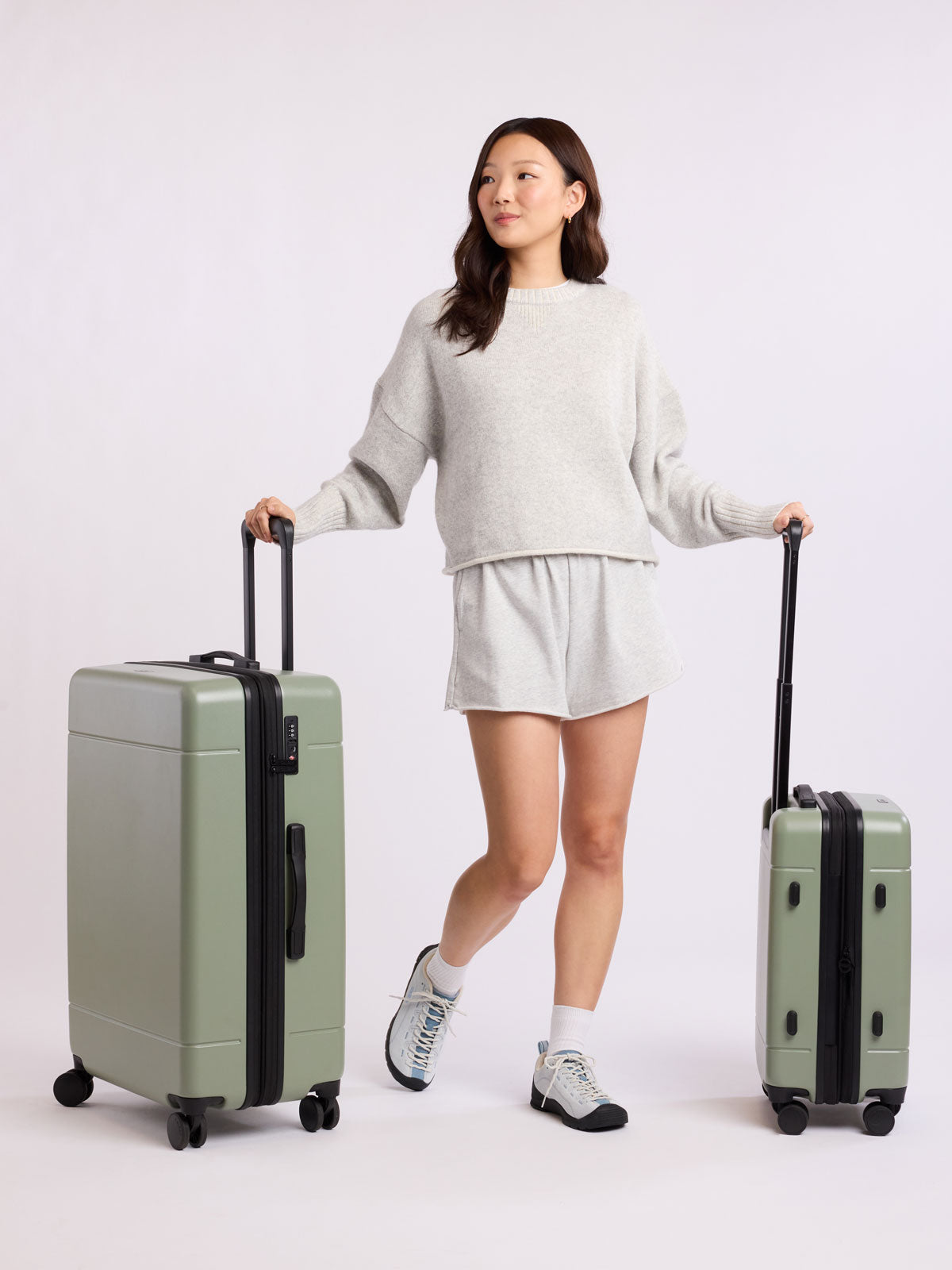 Hue Starter Bundle 8-Piece Set in Juniper | CALPAK