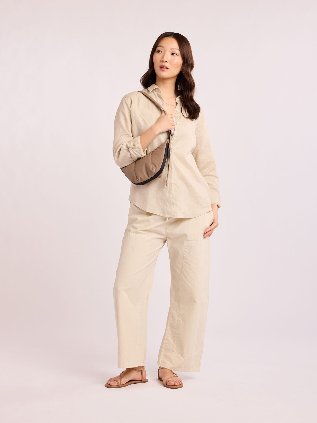 Luka Crescent Bag in Chocolate | CALPAK