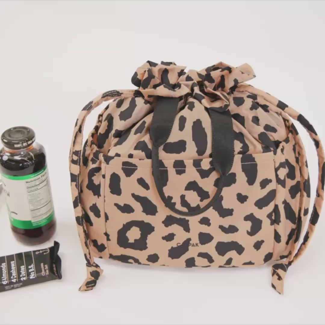 Multiple Exterior Pockets