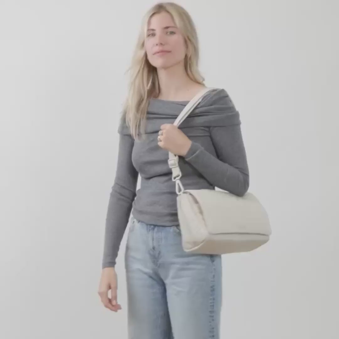 Convertible Carry Design