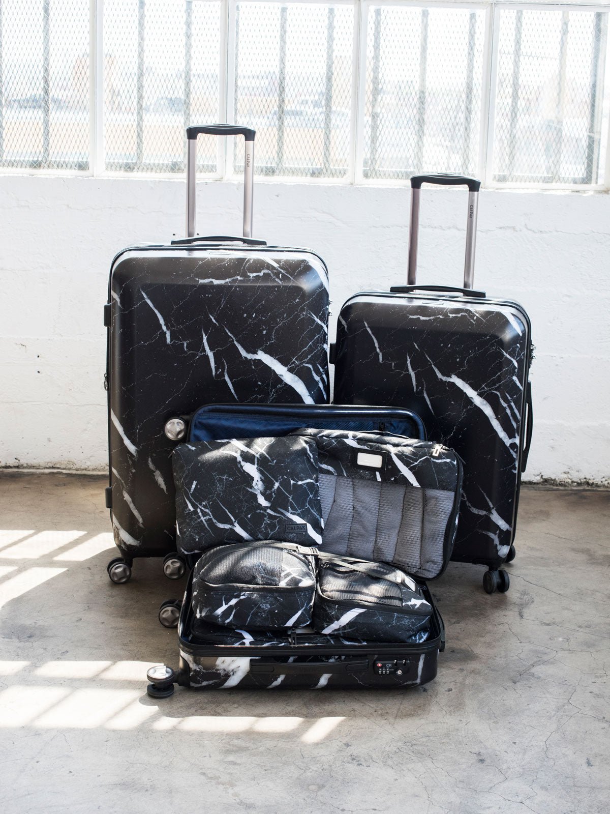 Astyll 3-piece luggage set in midnight marble