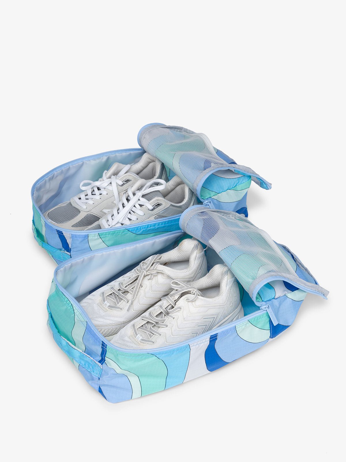 shoe bag set with shoes inside