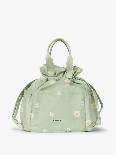 CALPAK insulated daisy print in green lunch bag; ALB2001-DAISY