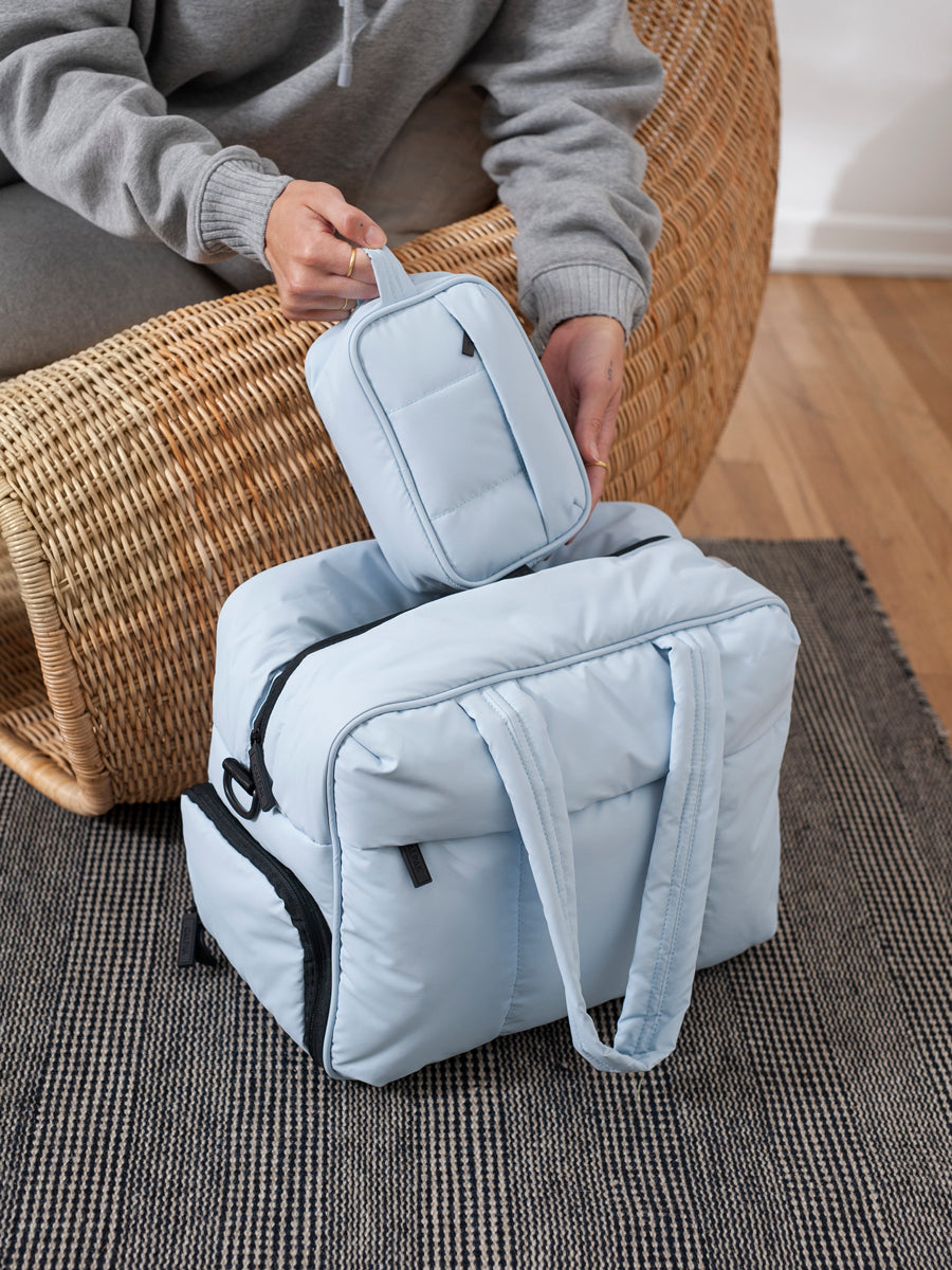 travel organizer toiletry bag in blue