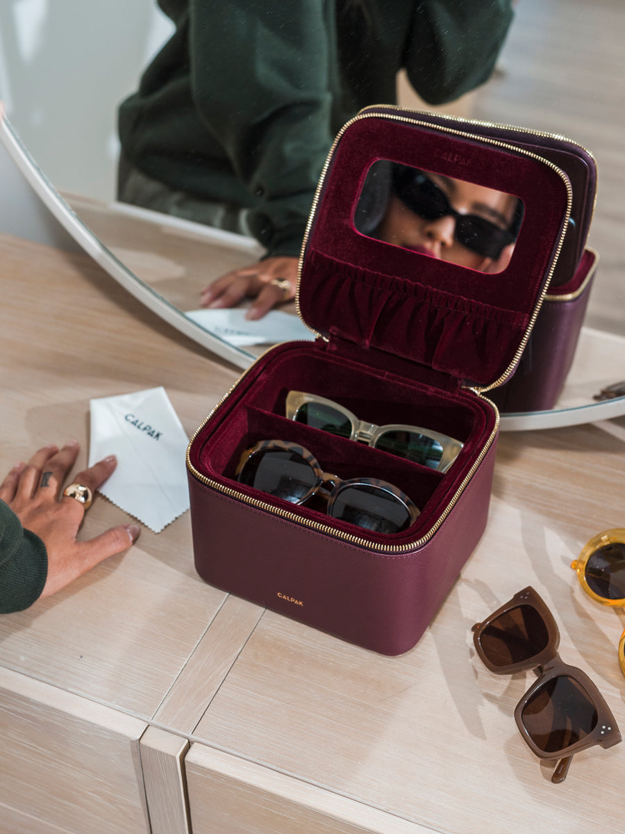 CALPAK hard multiple sunglasses hard case with mirror