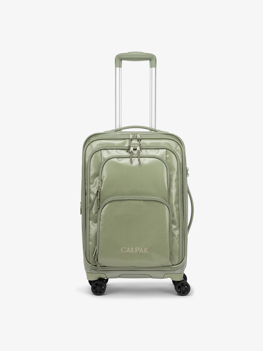 child's travel bag on wheels